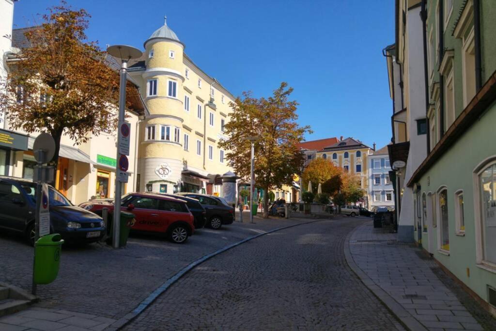 Altstadtwohnung Traunstein Mit Traunseeblick 1A Гмунден Екстериор снимка